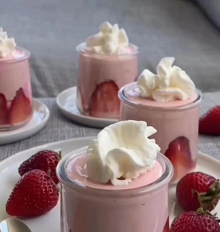 Delicious 3 ingredient strawberry mousse in a serving dish
