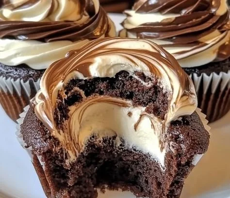 Chocolate Coffee Cream Cupcakes