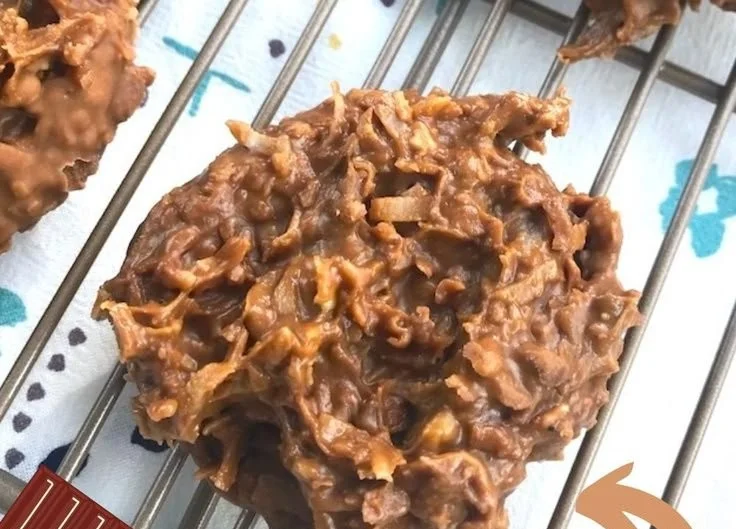 Chocolate & Peanut Butter Keto No Bake Cookies