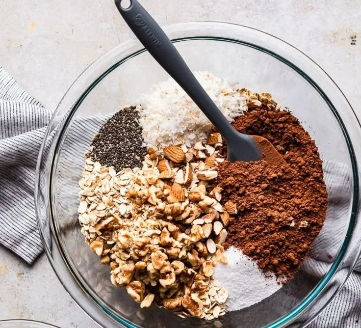 Healthy Gluten Free Vegan Chocolate Granola