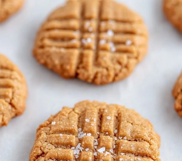 Healthy Sugar-Free Almond Flour Peanut Butter Cookies