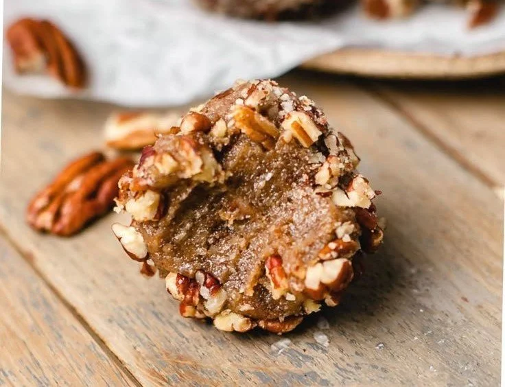 No Bake Pecan Pie Energy Balls