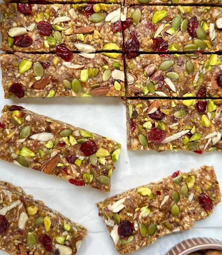 No-Bake Protein Bars 4 No-bake protein bars packed with nutrients and flavor for a healthy snack