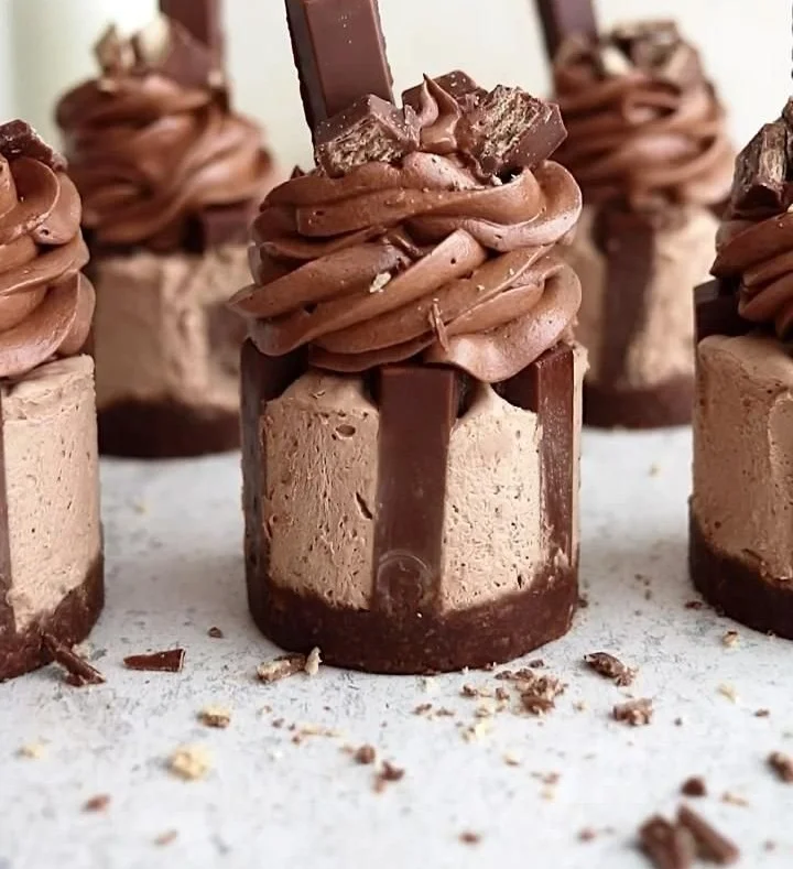 Vegan Mini Cheesecakes