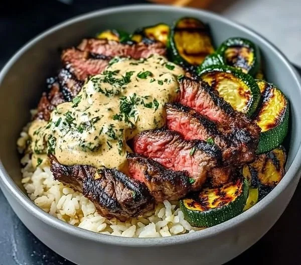 Grilled Steak Bowl with Sauce & Grilled Zucchini Bliss 6 Grilled Steak Bowl with Sauce & Grilled Zucchini Bliss